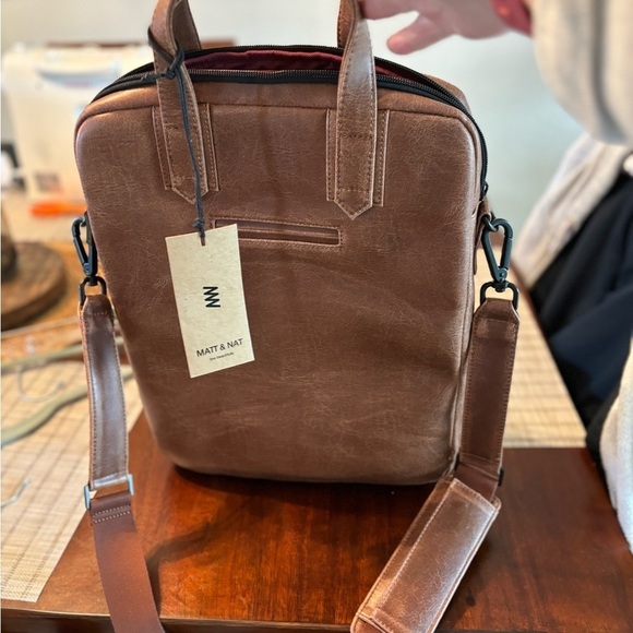 Matt & Nat Motto Brown  Egan Messenger Bag(Laptop Bag) NWT - Picture 11 of 15
